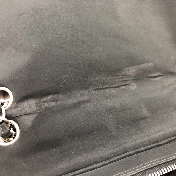 CHANEL Black Shoulder Bag - Picture 12 of 15